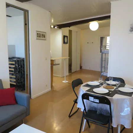 Appartement Tres Bel Dans Le Centre Ville Historique *